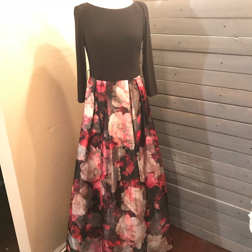 Eliza J Floral Formal Gown